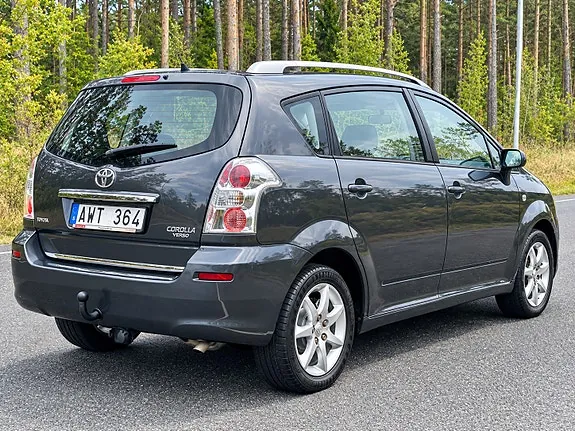 Toyota Corolla Verso 2008 photo 2