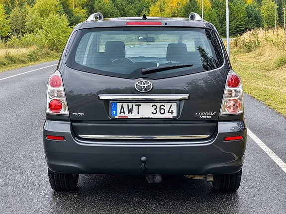 Toyota Corolla Verso 2008 photo 4