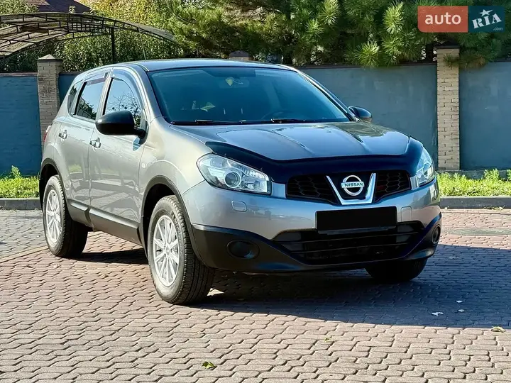 Nissan Qashqai 2012 photo 4