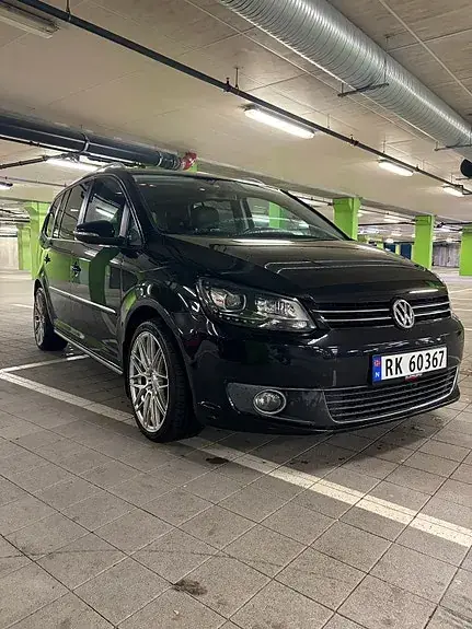 Volkswagen Touran 2013 photo 3