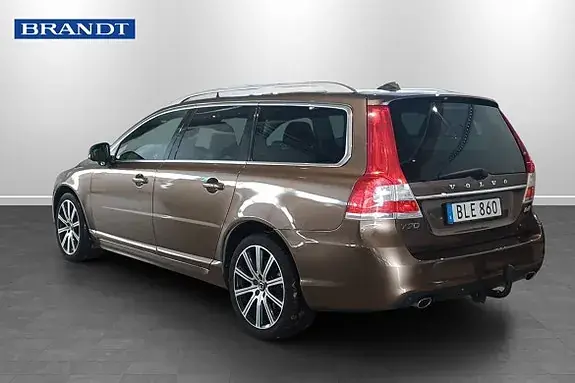 Volvo V70 2016 photo 2