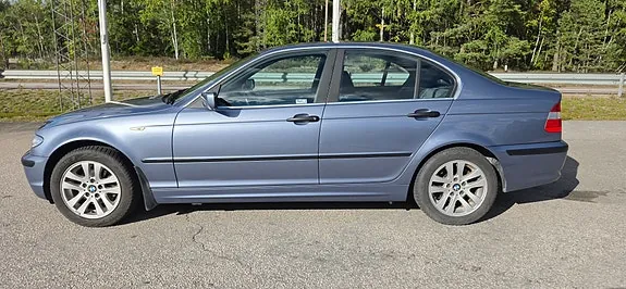 BMW 318I 2004 photo 5