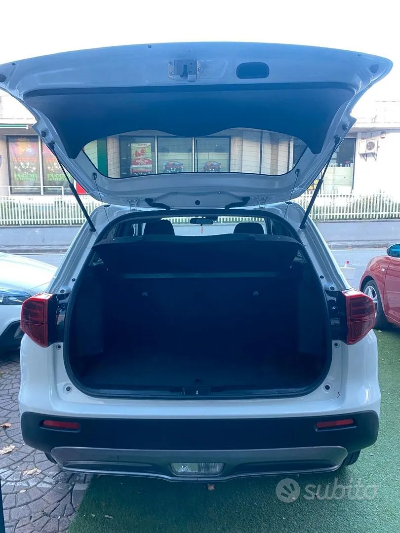Suzuki Vitara 2023 photo 5