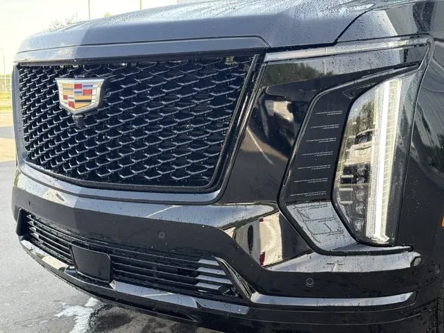 Cadillac Escalade Esv 2026 photo 3