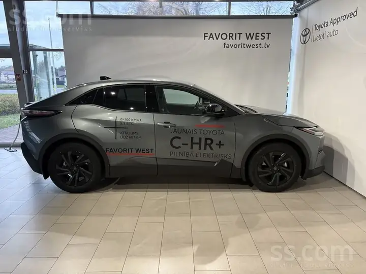 Toyota C-Hr 2026 photo 3