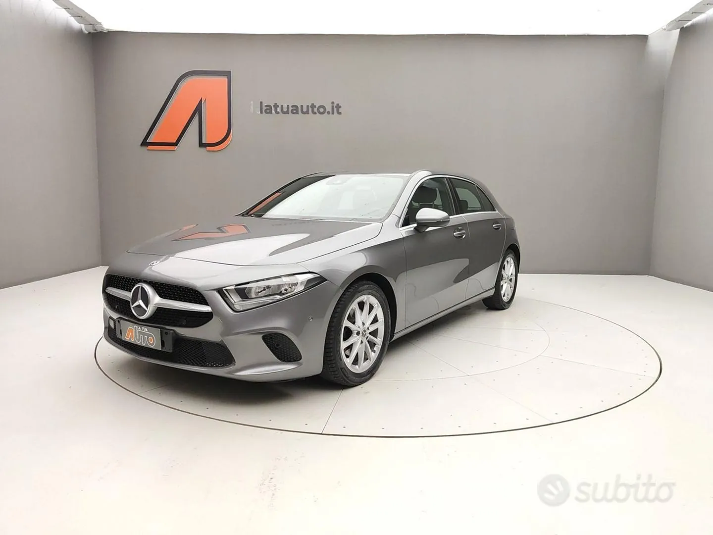 Mercedes-Benz A180