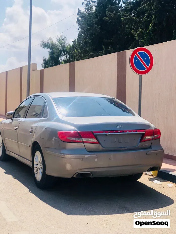 Hyundai Azera 2010 photo 3