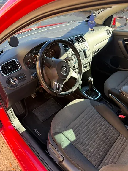 Volkswagen Polo 2013 photo 5