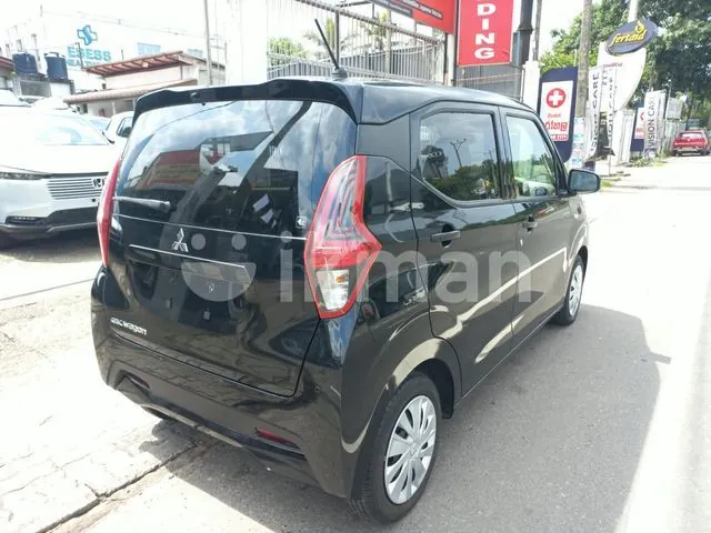 Mitsubishi Ek Wagon 2023 photo 5
