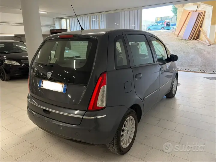 Lancia Musa 2011 photo 5