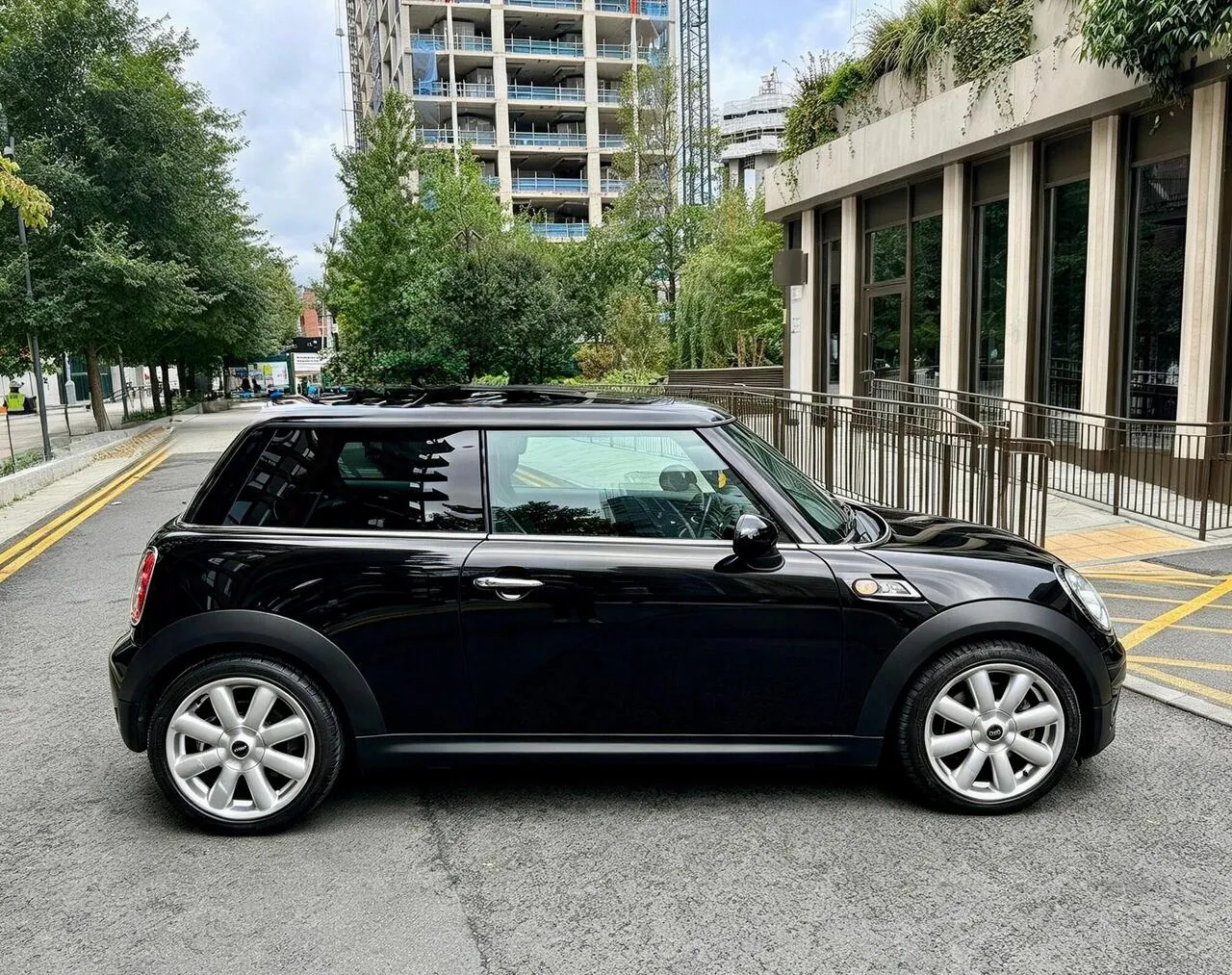 Mini Cooper S 2009 photo 3
