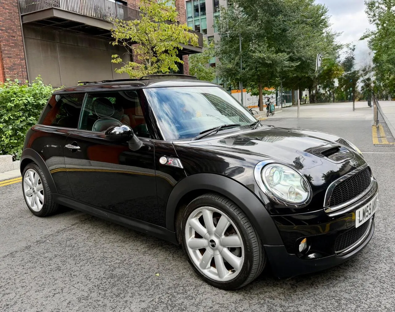 Mini Cooper S 2009 photo 2
