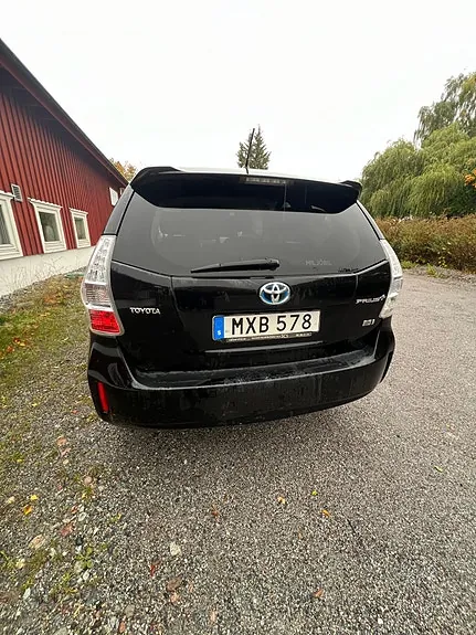 Toyota Prius 2012 photo 3