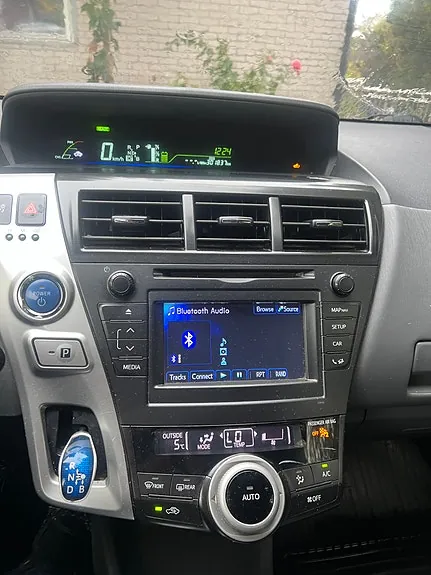 Toyota Prius 2012 photo 5