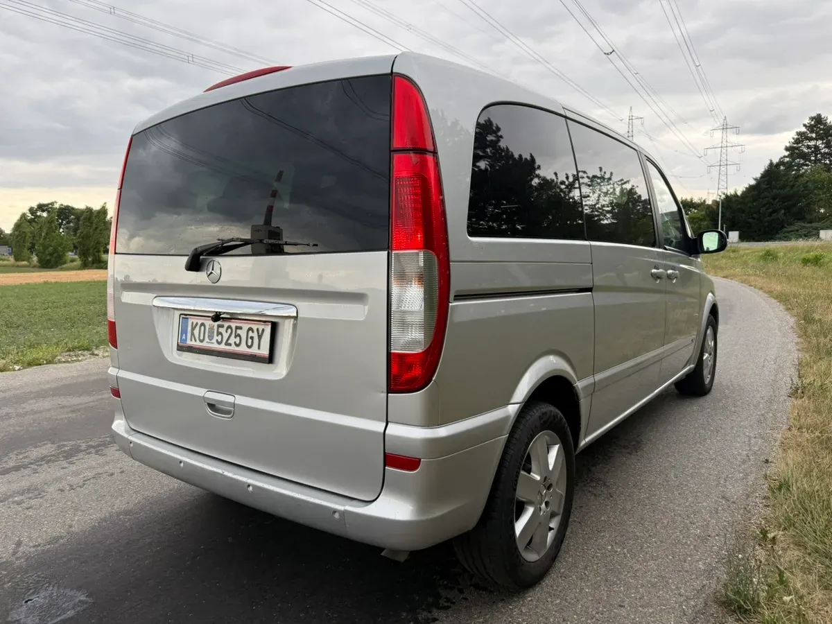 Mercedes-Benz Viano 2009 photo 3