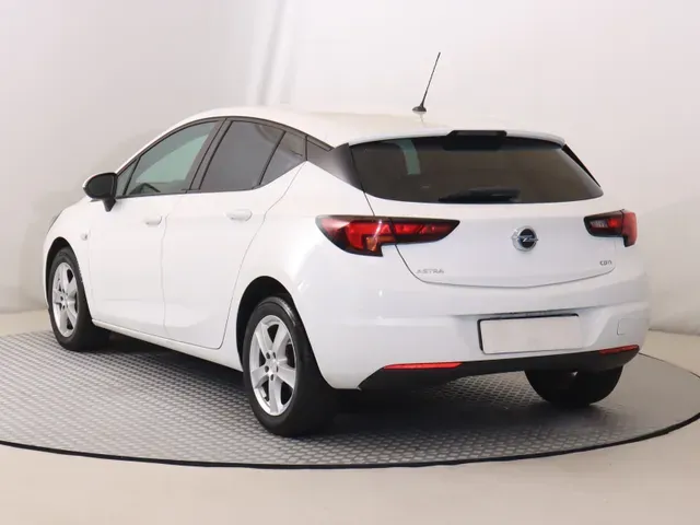 Opel Astra 2016 photo 3