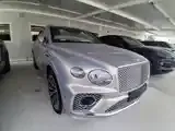Bentley Bentayga 2023 photo 3