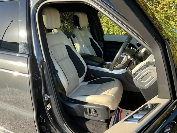 Land Rover Range Rover Sport 2020 photo 2