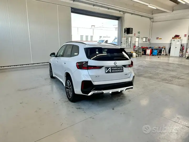 BMW X1 2024 photo 5