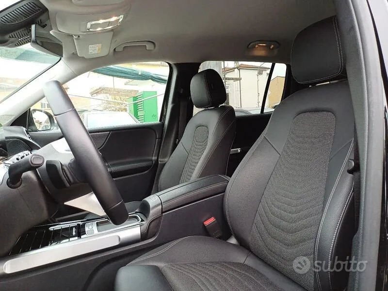 Mercedes-Benz Glb 2024 photo 3