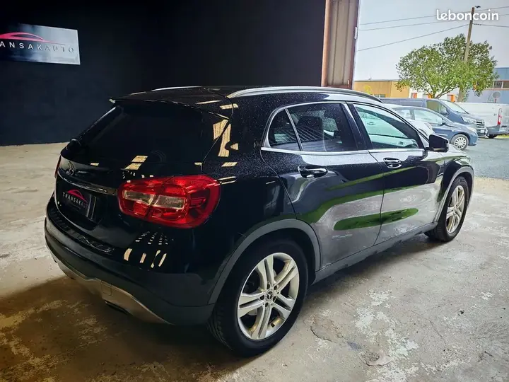 Mercedes-Benz Gla 2017 photo 5
