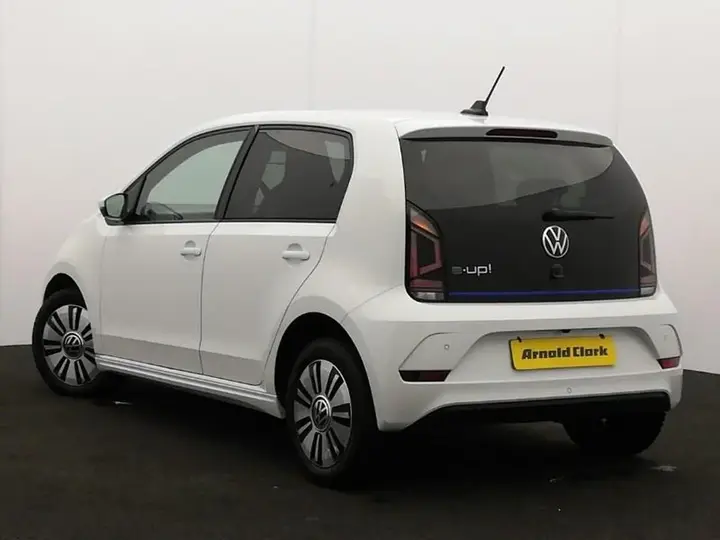 Volkswagen E-Up! 2021 photo 2
