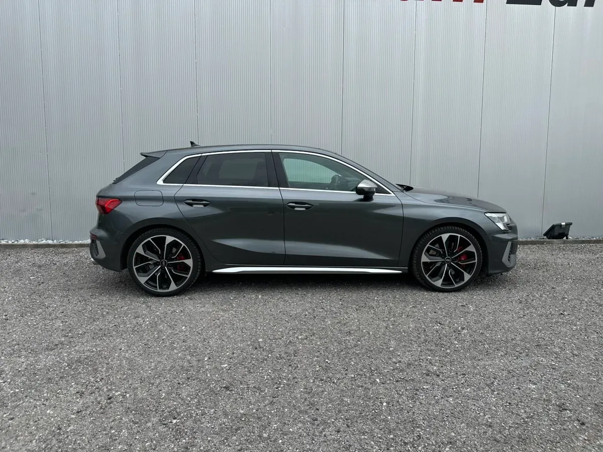 Audi A3 2023 photo 3