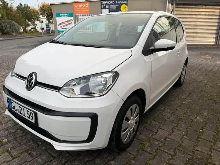 Volkswagen Up