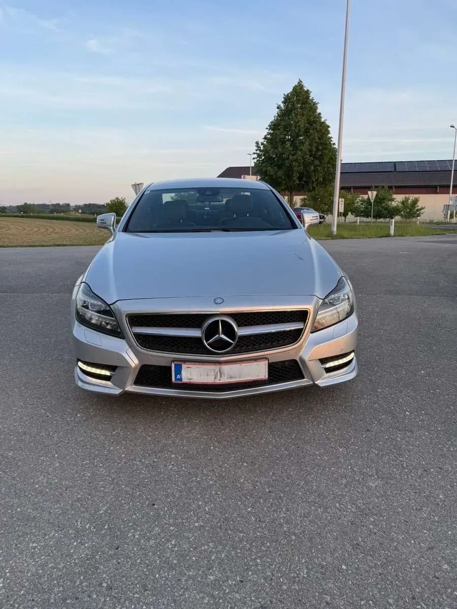 Mercedes-Benz Cls-Class 2011 photo 3