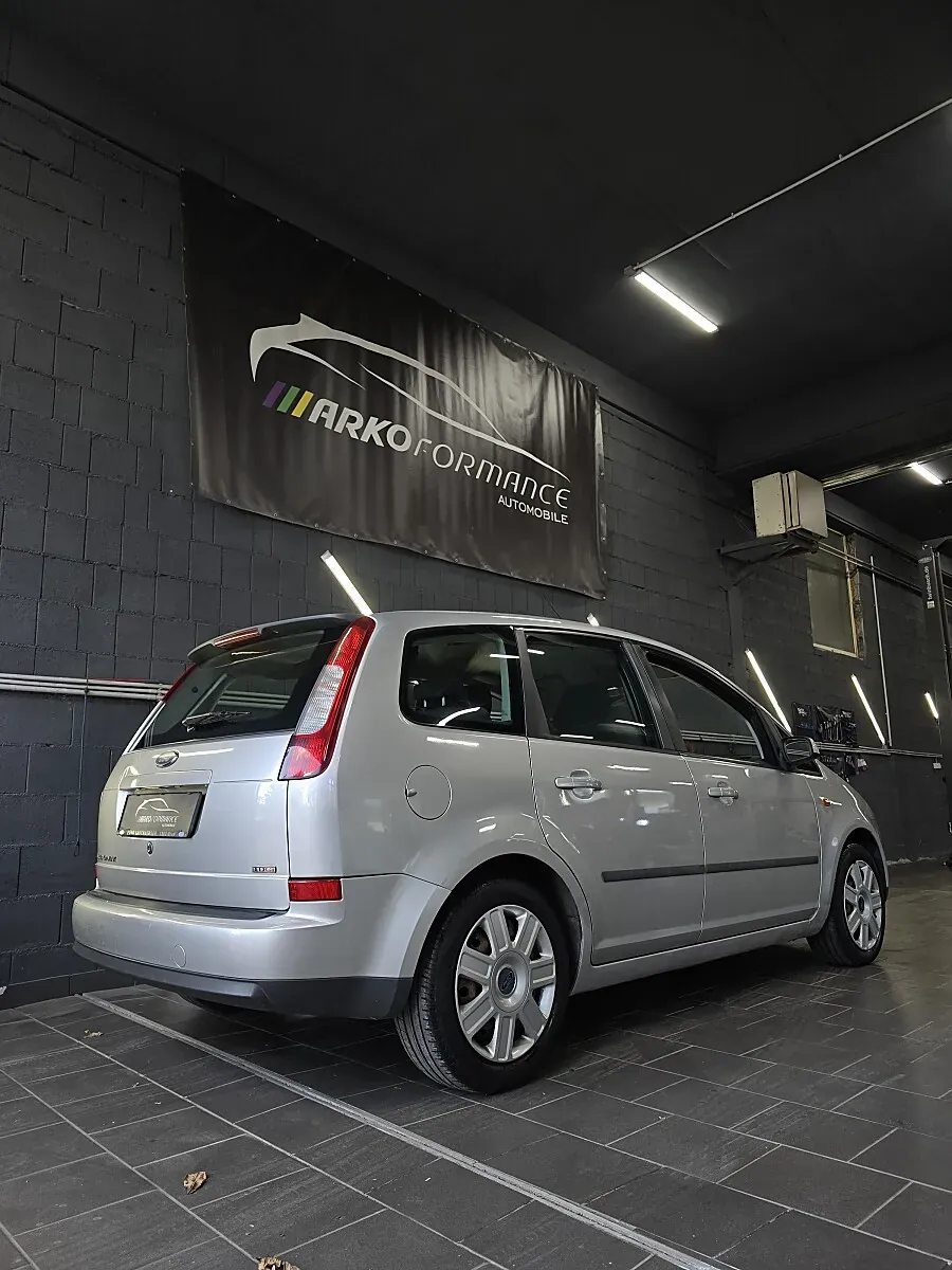 Ford C-Max 2003 photo 3