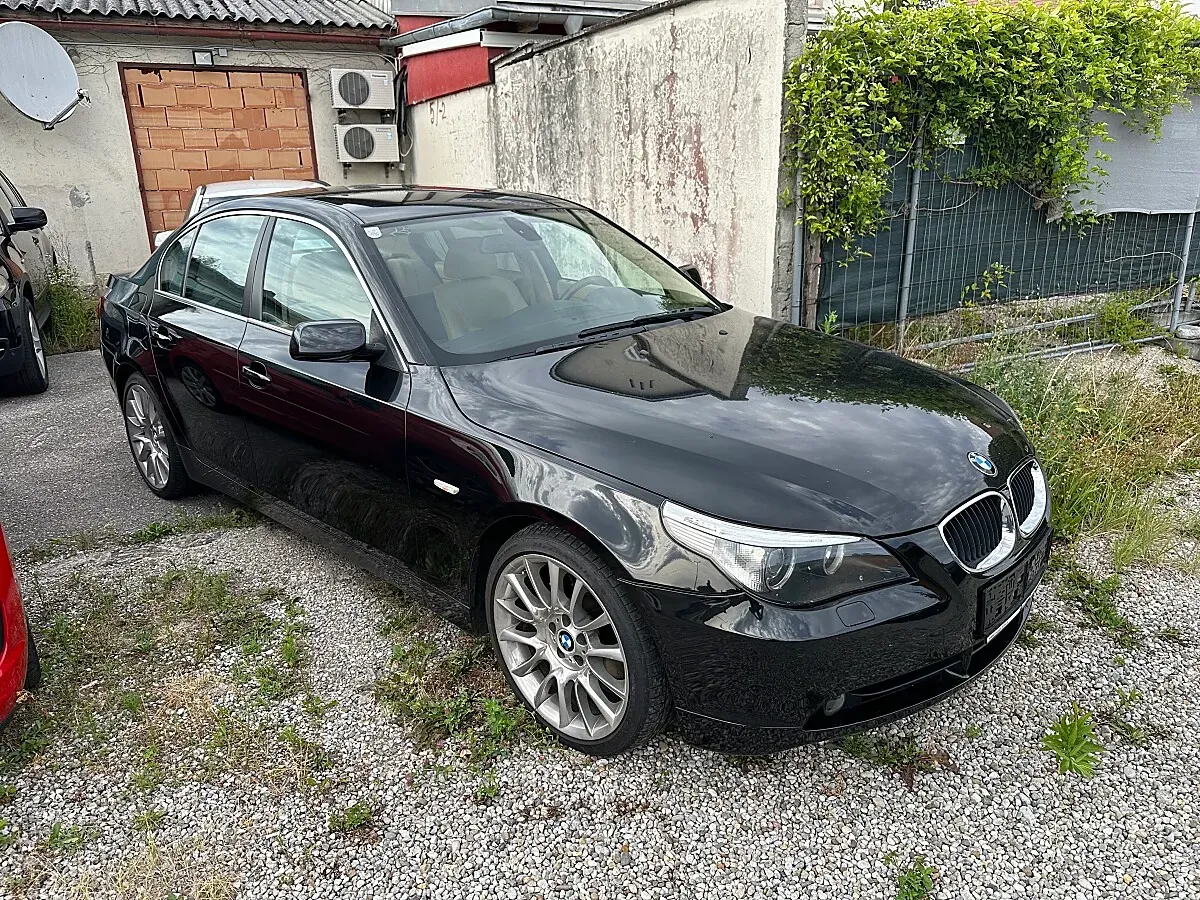 BMW 5 Series 2004 photo 3