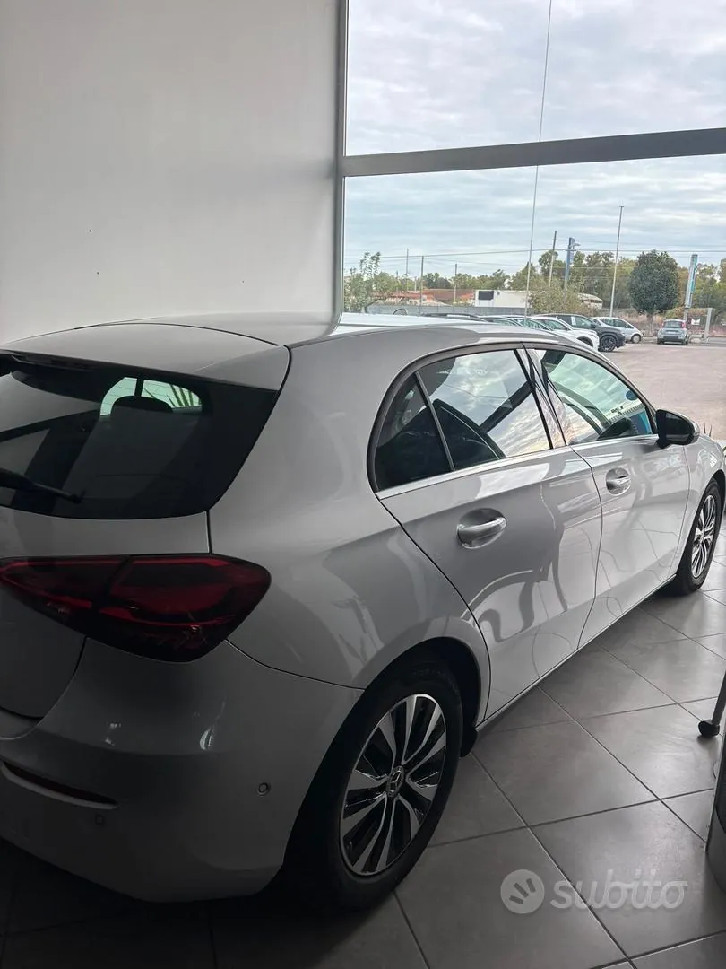 Mercedes-Benz A-Class 2023 photo 4