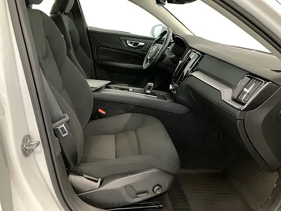 Volvo V60 Cross Country 2022 photo 5