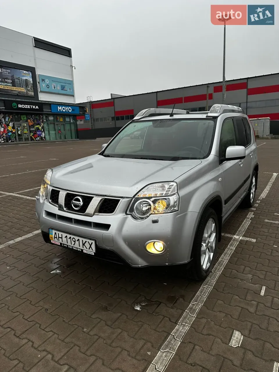Nissan X-Trail 2012 photo 2