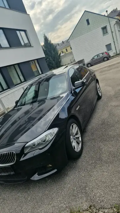 BMW 520D 2011 photo 2