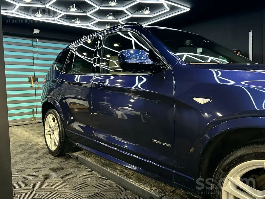 BMW X3 2014 photo 2