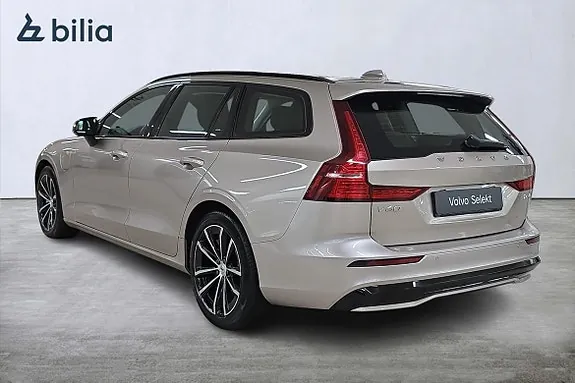 Volvo V60 2025 photo 2