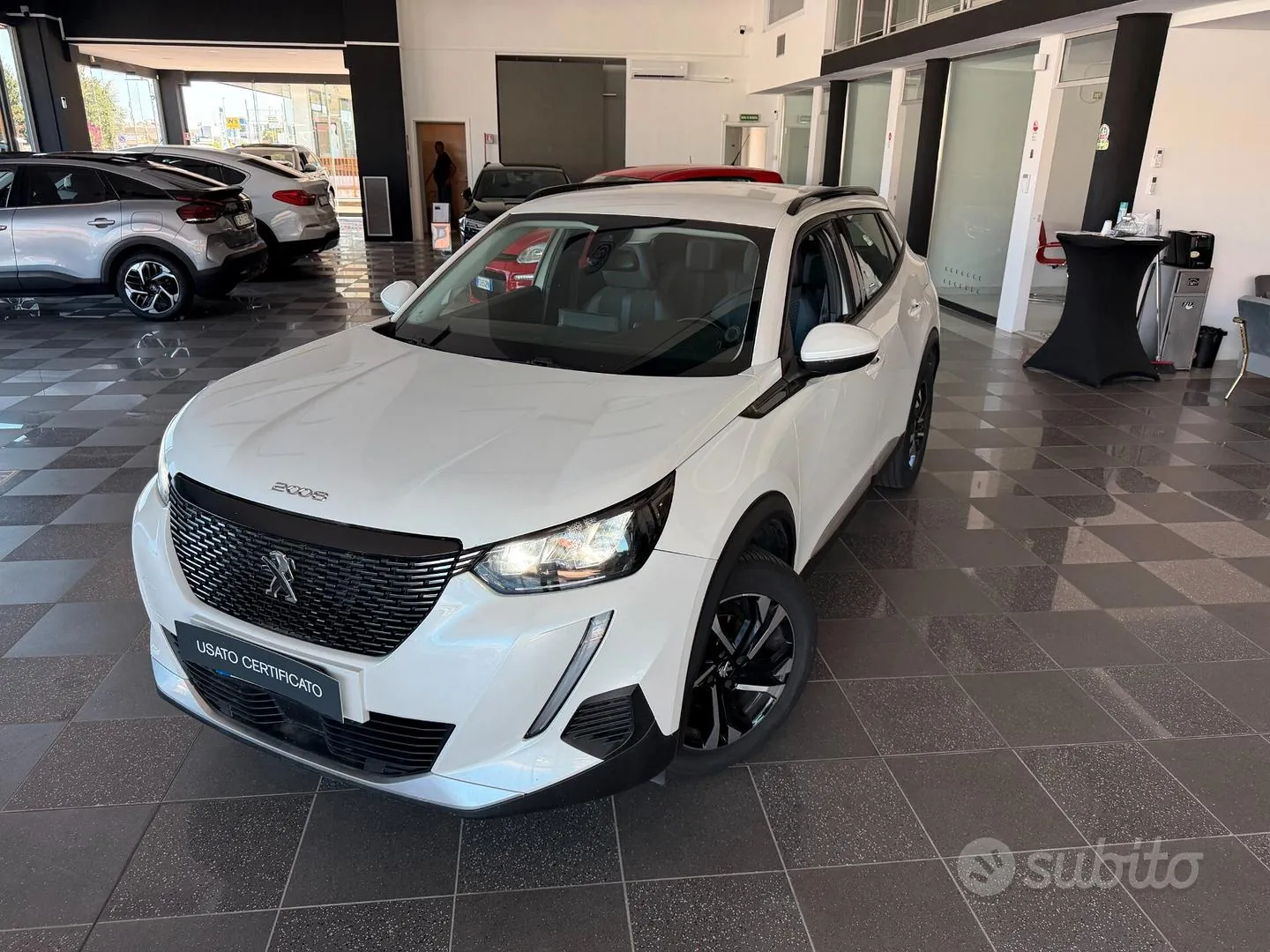 Peugeot 2008 2021 photo 3
