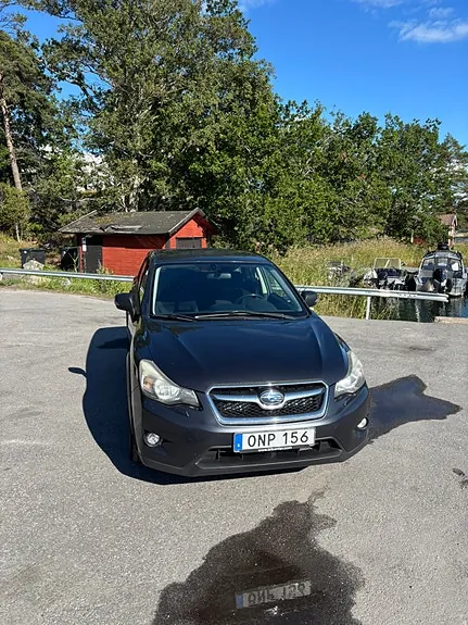Subaru Xv 2014 photo 2