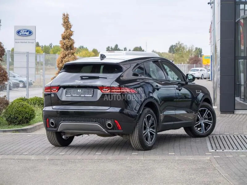 Jaguar E-Pace 2019 photo 3