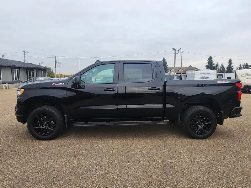 Chevrolet Silverado 1500 2024 photo 3