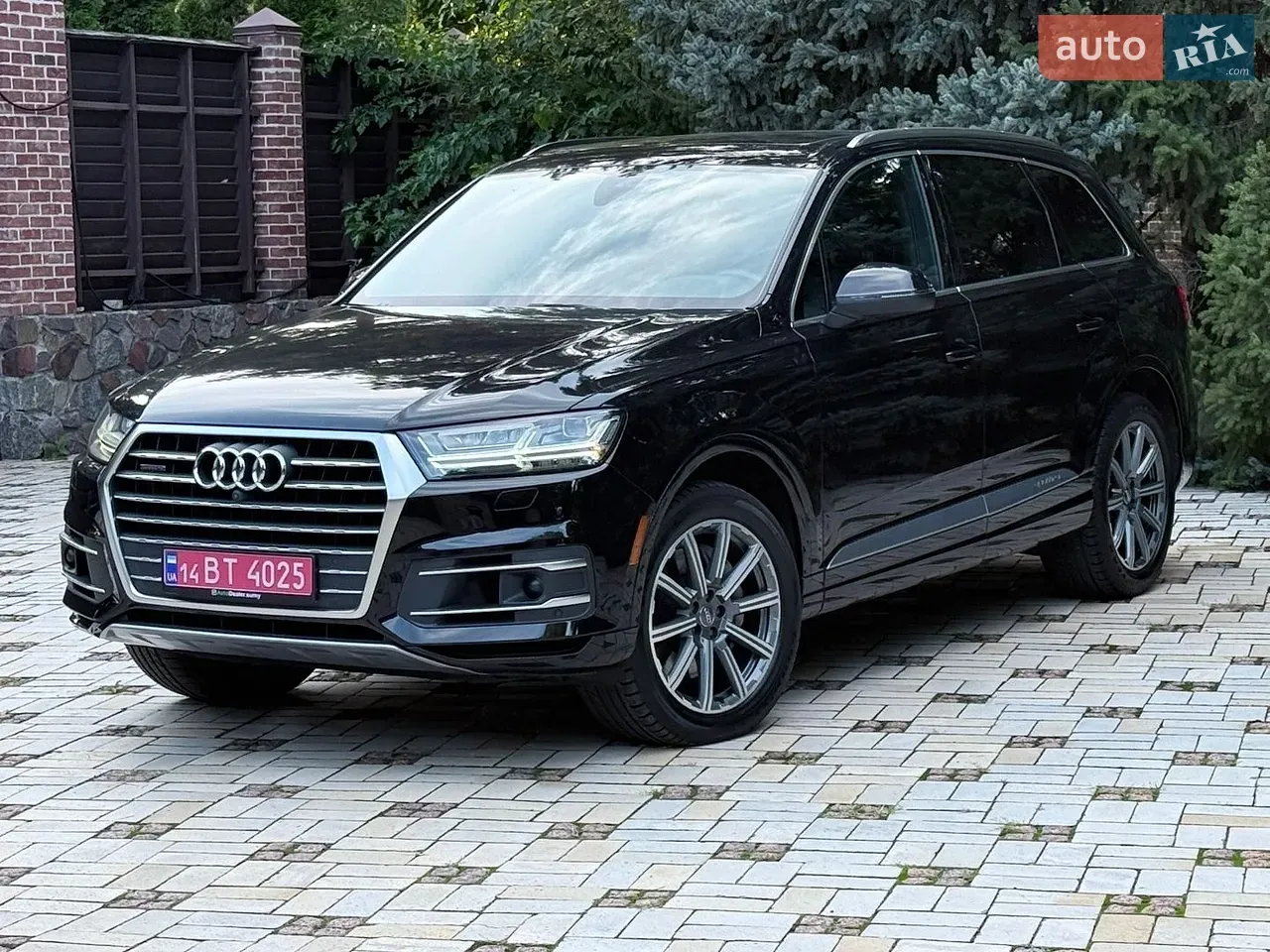 Audi Q7 2017 photo 4