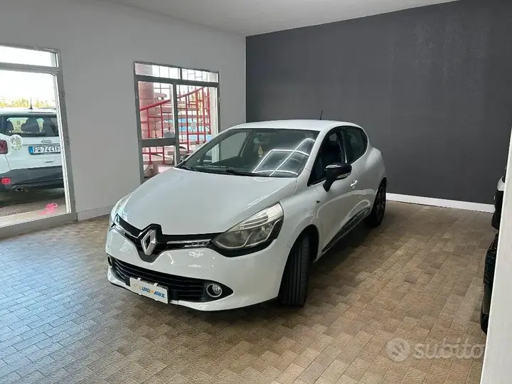 Renault Clio 2016 photo 3