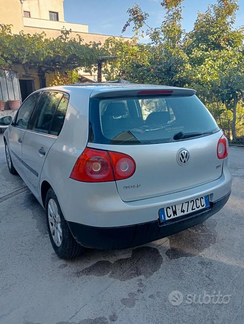 Volkswagen Golf 2005 photo 2