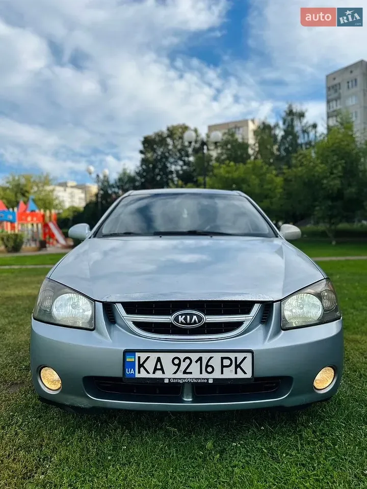 Kia Cerato 2006 photo 3