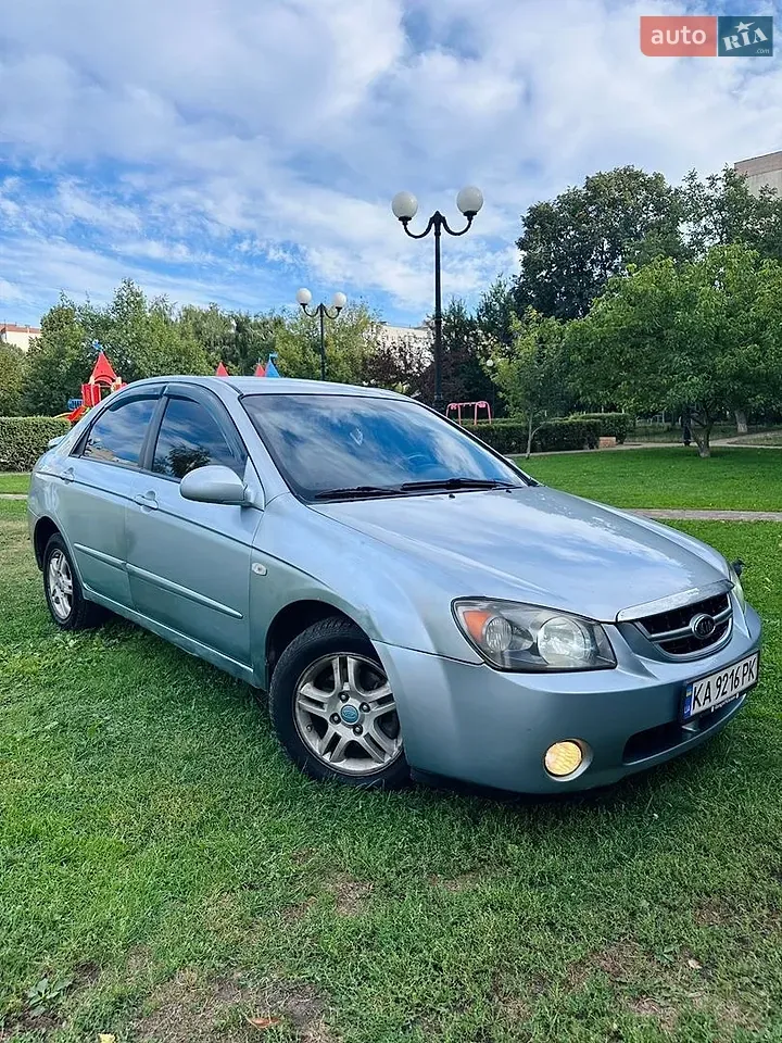 Kia Cerato 2006 photo 4