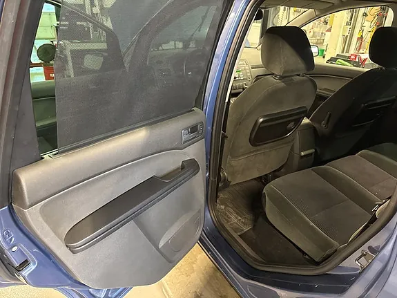 Ford C-Max 2005 photo 3