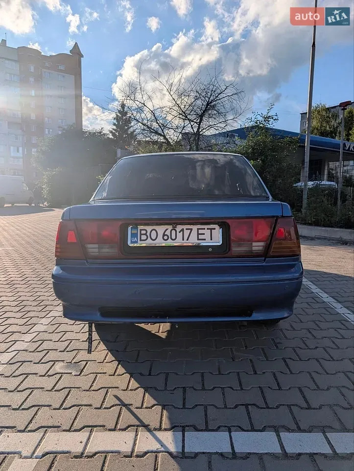 Suzuki Swift 2001 photo 4
