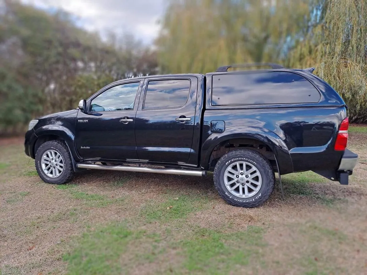 Toyota Hilux 2013 photo 3