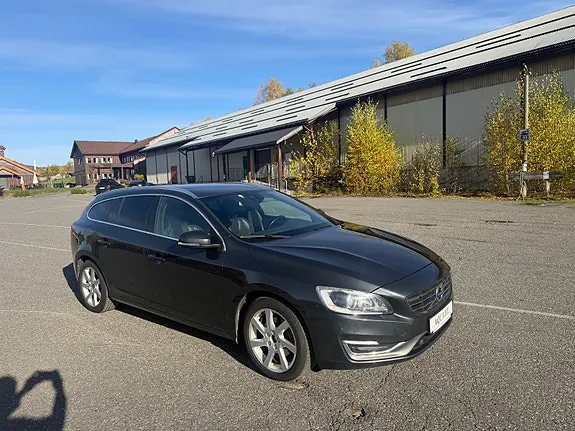 Volvo V60 2014 photo 2